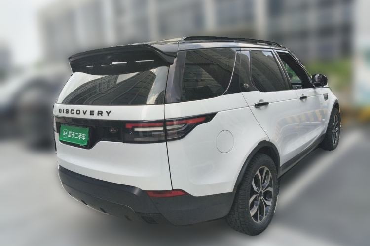 Used Land Rover Discovery 2017 3.0 SC V6 SE Rear Right 45 Deg