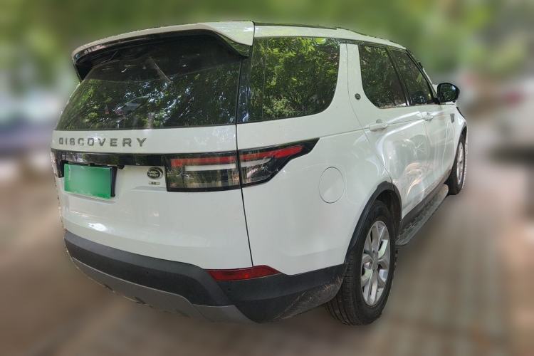 Used Land Rover Discovery 2017 3.0 SC V6 S Rear Right 45 Deg