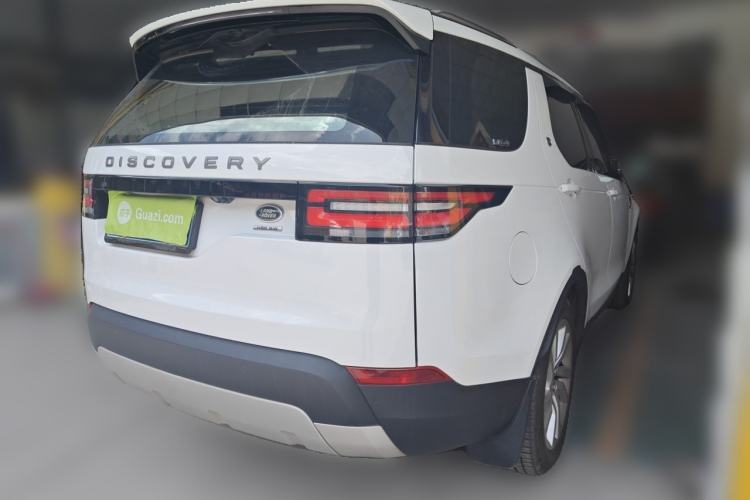 Used Land Rover Discovery 2017 3.0 SC V6 HSE Rear Right 45 Deg