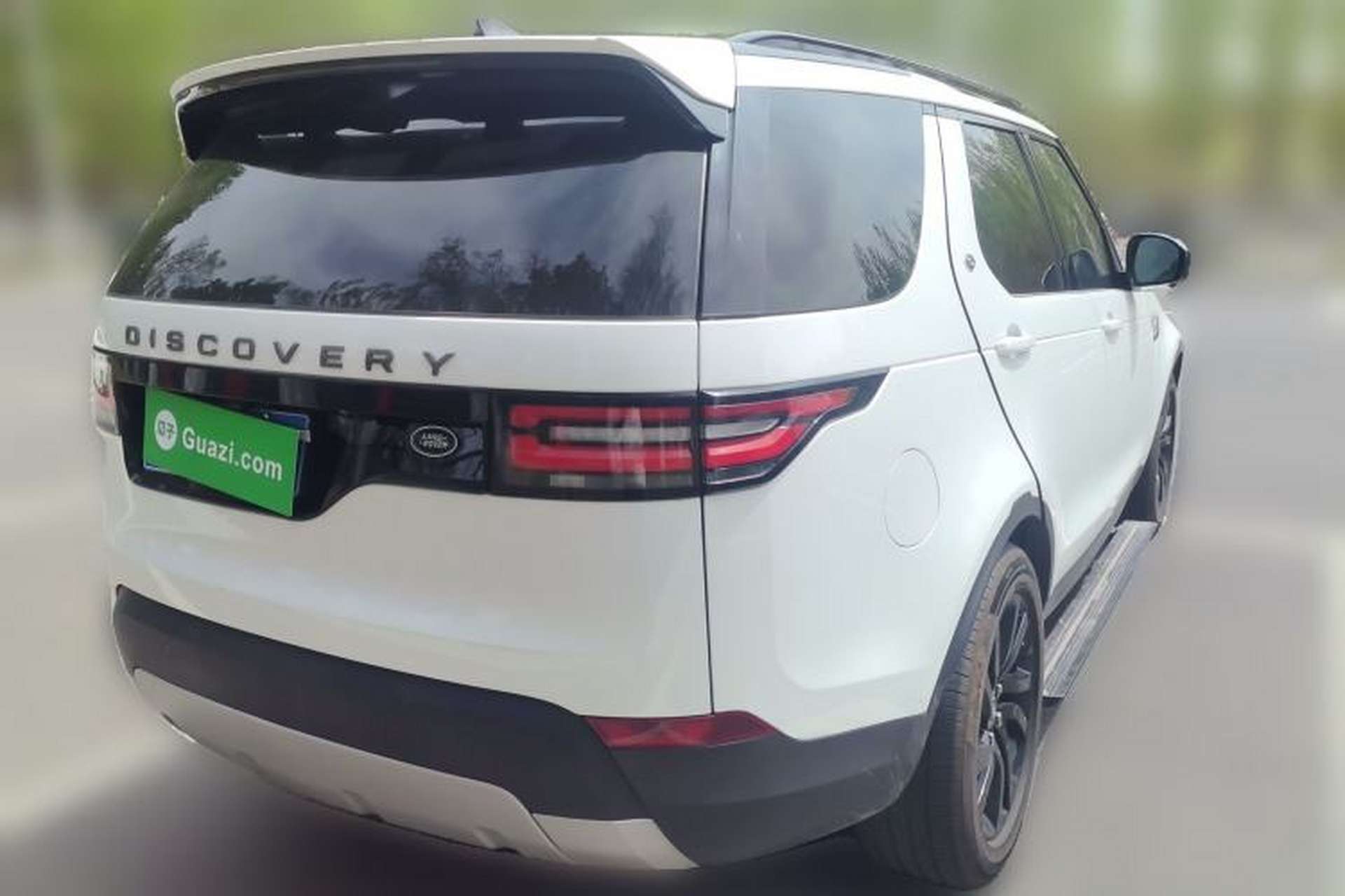 Used Land Rover Discovery 2017 3.0 SC V6 HSE Rear Right 45 Deg
