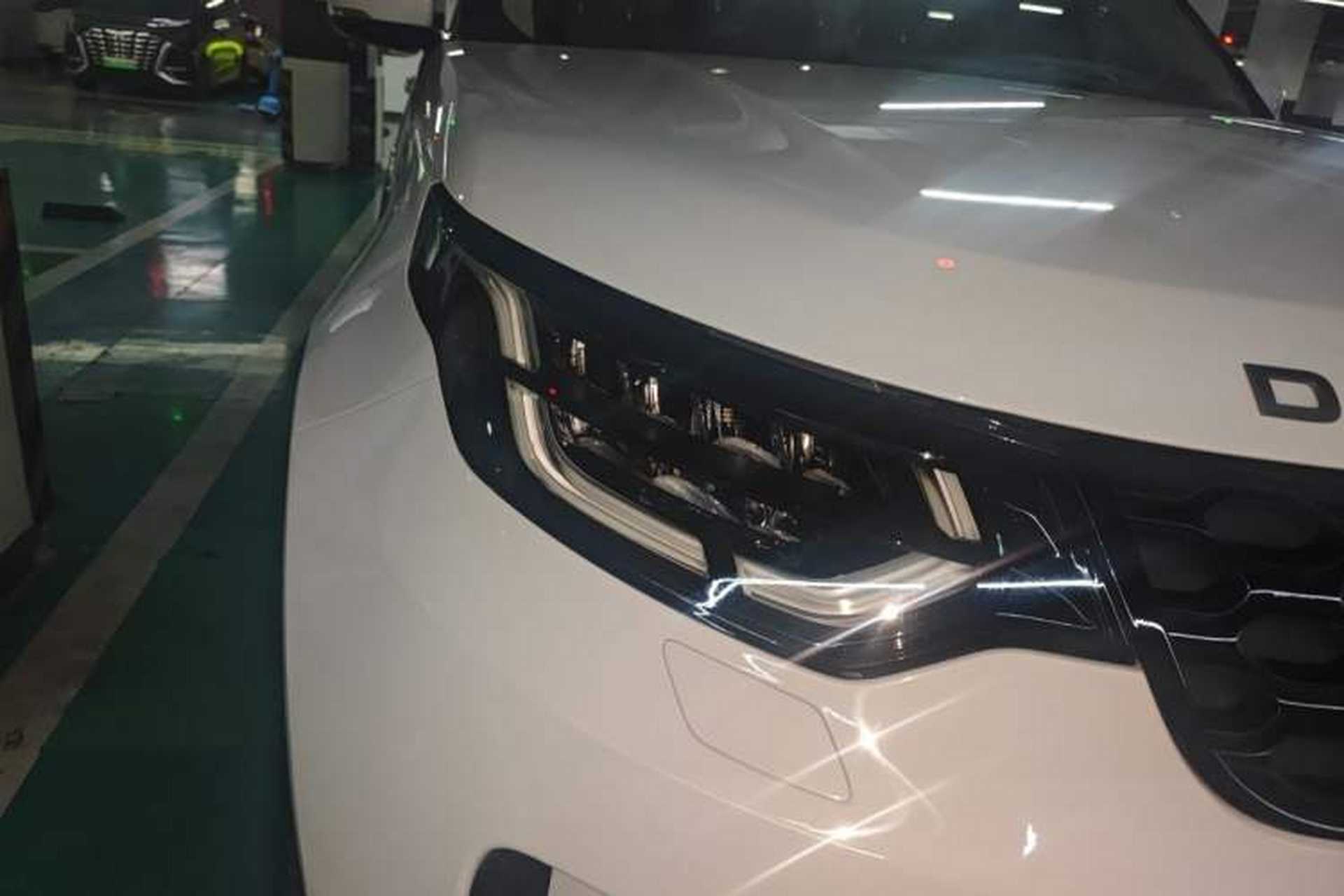 Used Land Rover Discovery 2017 3.0 SC V6 SE Right Front Headlight