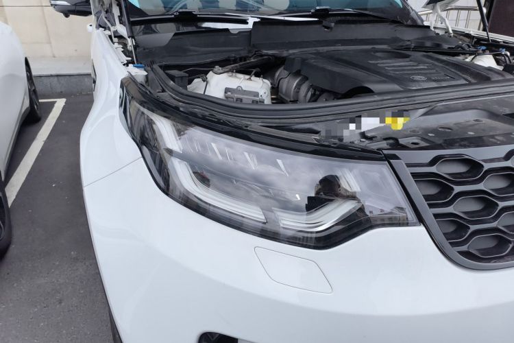 Used Land Rover Discovery  Right Front Headlight
