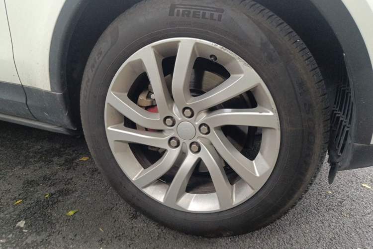 Used Land Rover Discovery 2017 3.0 SC V6 HSE Right Front Wheel Hub