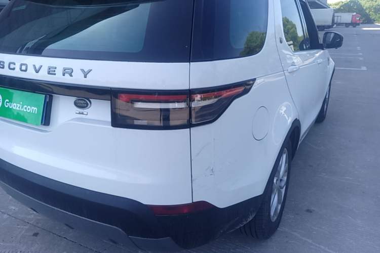 Used Land Rover Discovery 2017 3.0 SC V6 S Right Rear Taillight
