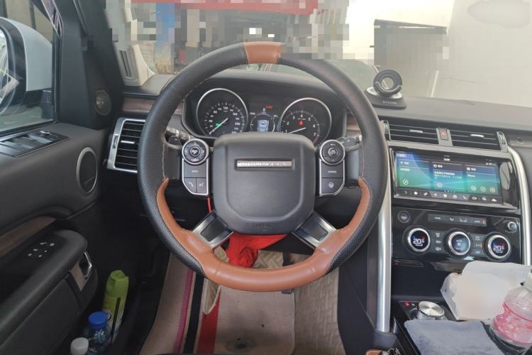 Used Land Rover Discovery 2017 3.0 SC V6 HSE Steering Wheel