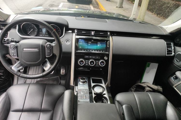 Used Land Rover Discovery 2018 2.0T Special Edition Center Console