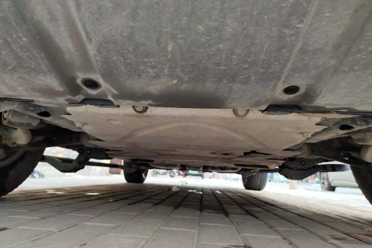 Used Land Rover Discovery 2018 3.0 SC V6 SE Chassis Front
