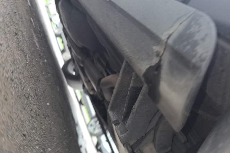 Used Land Rover Discovery 2018 3.0 SC V6 HSE Chassis Front Right