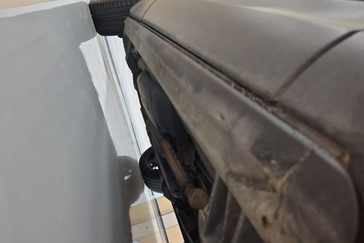 Used Land Rover Discovery 2018 2.0T SE Chassis Front Right