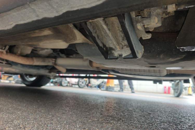 Used Land Rover Discovery 2018 3.0 SC V6 SE Chassis Rear Left