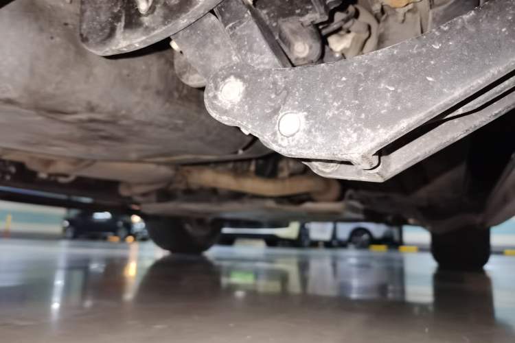 Used Land Rover Discovery 2018 3.0 SC V6 SE Chassis Rear Right