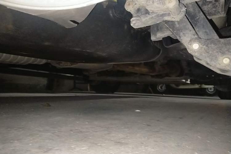 Used Land Rover Discovery 2018 3.0 SC V6 SE Chassis Rear Right
