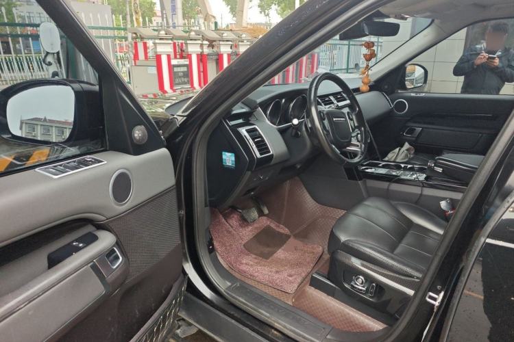 Used Land Rover Discovery 2018 3.0 SC V6 SE Driver Seat
