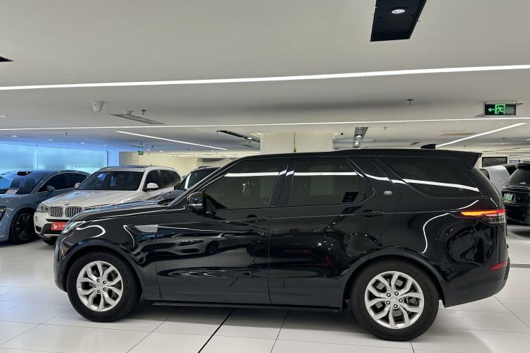 Used Land Rover Discovery 2018 3.0 SC V6 SE Exterior 1