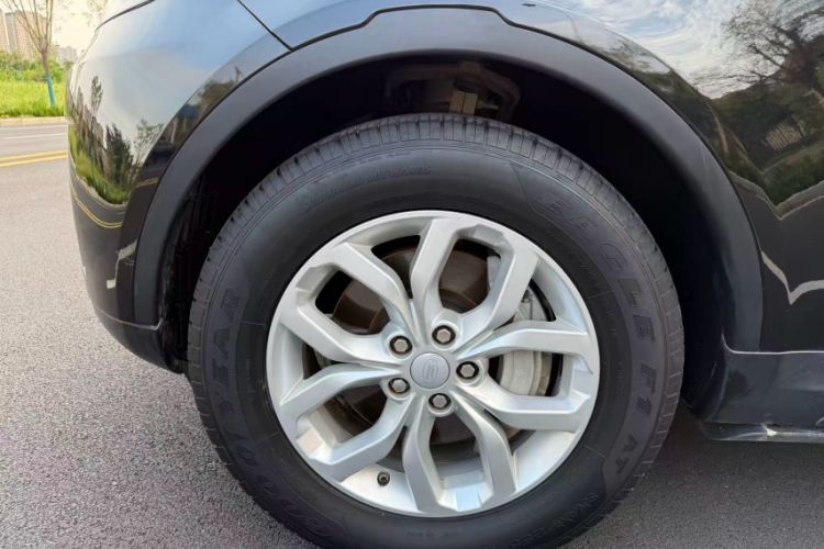 Used Land Rover Discovery 2018 3.0 SC V6 SE Exterior 10