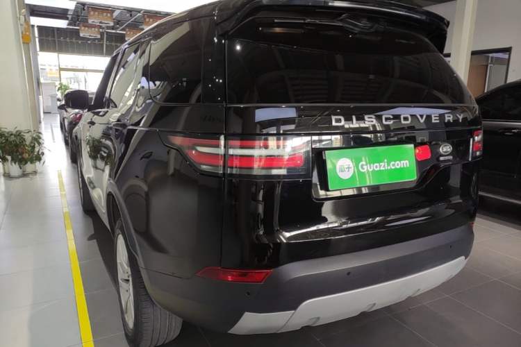 Used Land Rover Discovery 2018 3.0 SC V6 HSE Exterior 2