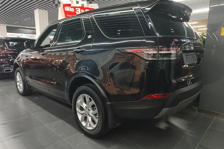 Used Land Rover Discovery 2018 2.0T SE Exterior 2