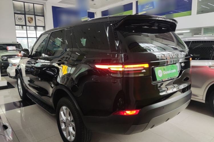 Used Land Rover Discovery 2018 2.0T SE Exterior 2