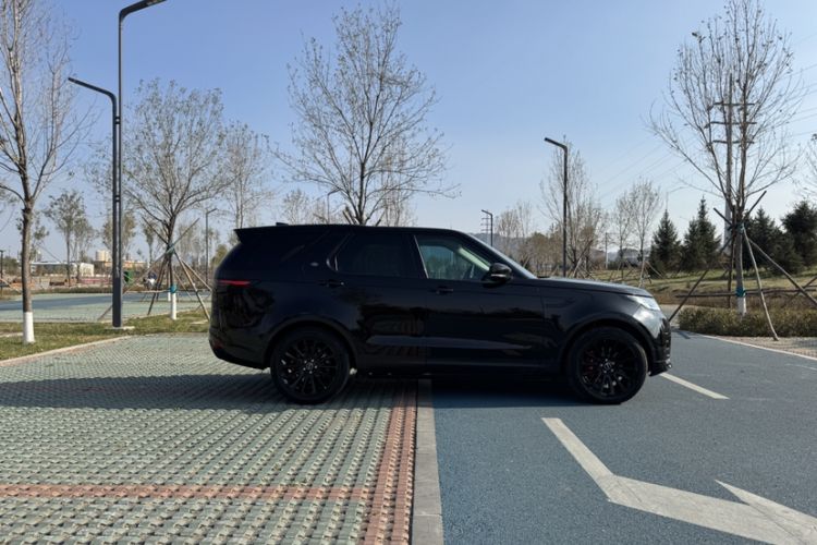 Used Land Rover Discovery 2018 3.0 SC V6 SE Exterior 3