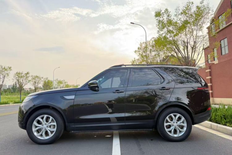 Used Land Rover Discovery 2018 3.0 SC V6 SE Exterior 9