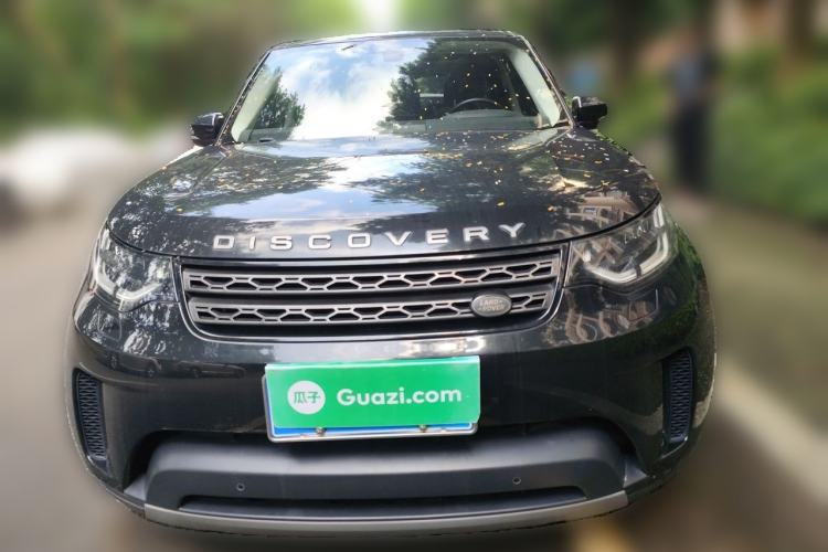 Used Land Rover Discovery 2018 3.0 SC V6 SE Front