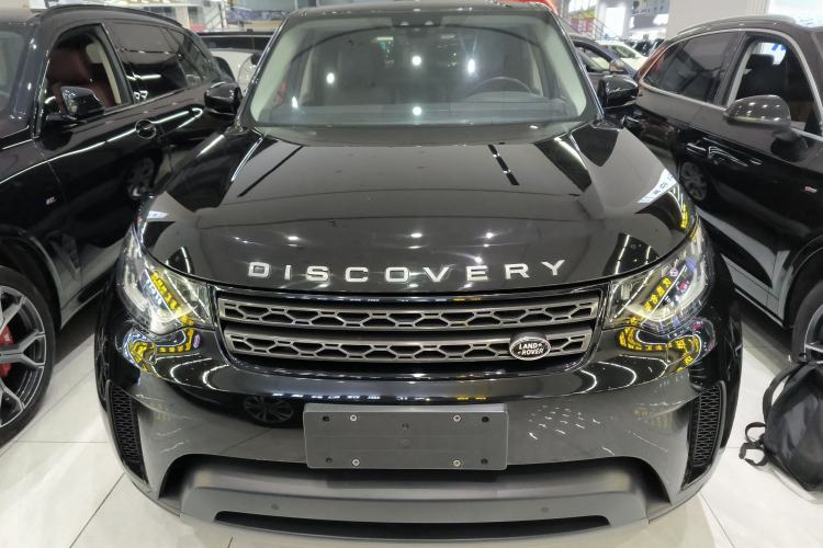Used Land Rover Discovery 2018 3.0 SC V6 SE Front