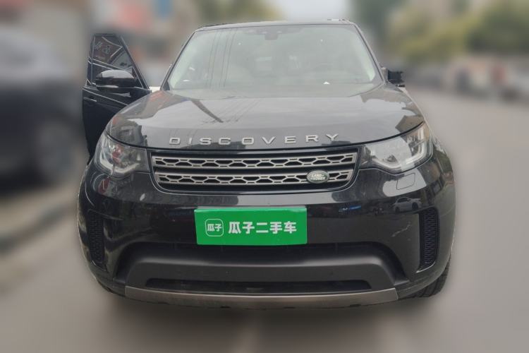 Used Land Rover Discovery 2018 3.0 SC V6 SE Front