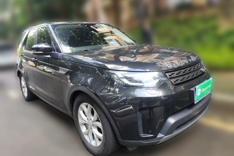 Used Land Rover Discovery 2018 3.0 SC V6 SE Front Right 45 Deg