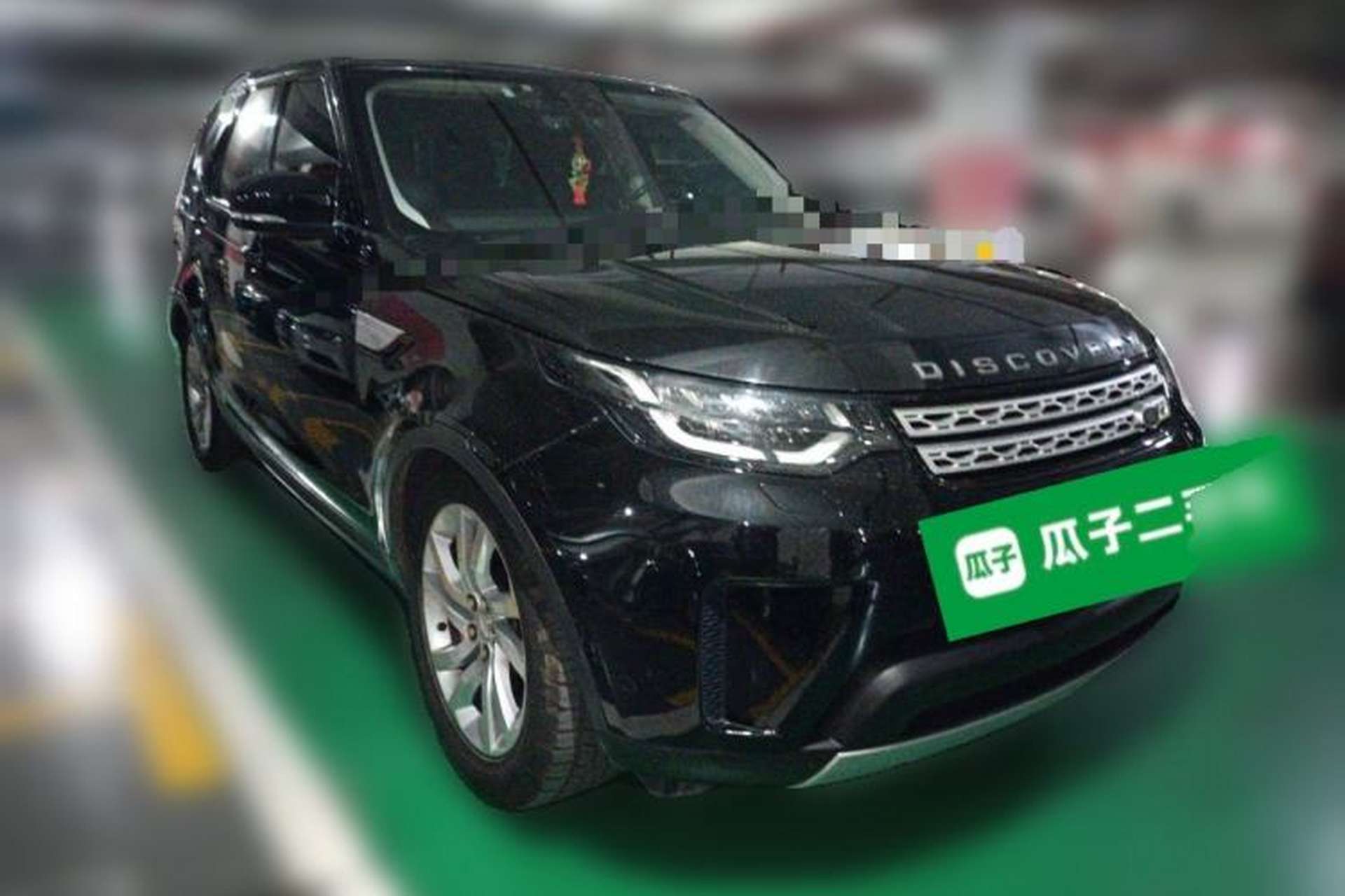 Used Land Rover Discovery 2018 3.0 SC V6 HSE Front Right 45 Deg