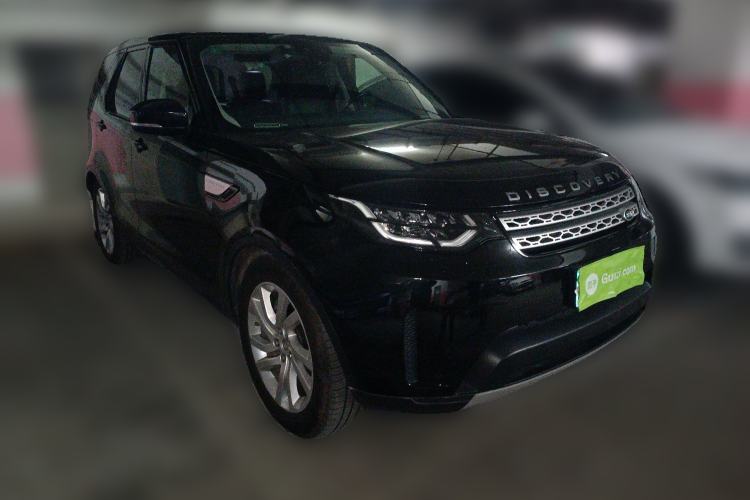 Used Land Rover Discovery 2018 3.0 SC V6 HSE Front Right 45 Deg