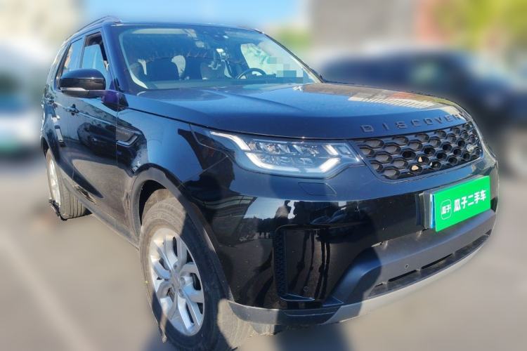 Used Land Rover Discovery 2018 3.0 SC V6 SE Front Right 45 Deg