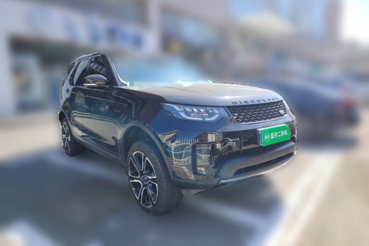 Used Land Rover Discovery 2018 2.0T SE Front Right 45 Deg