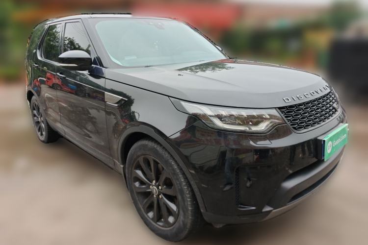 Used Land Rover Discovery 2018 2.0T SE Front Right 45 Deg