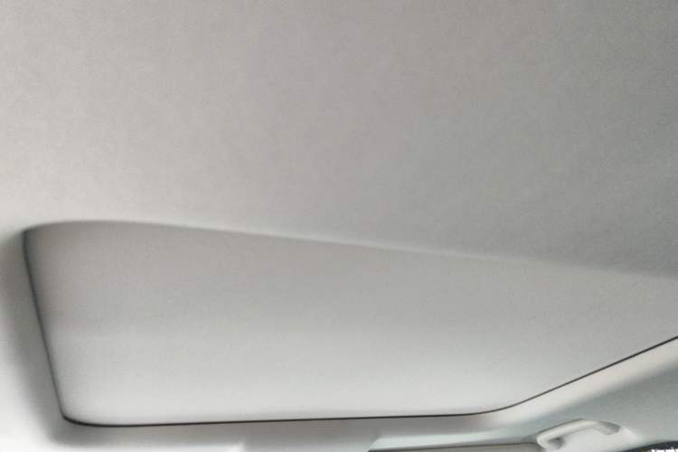 Used Land Rover Discovery 2018 2.0T Special Edition Headliner