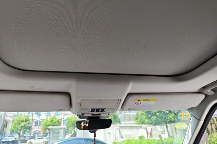 Used Land Rover Discovery 2018 3.0 SC V6 SE Headliner