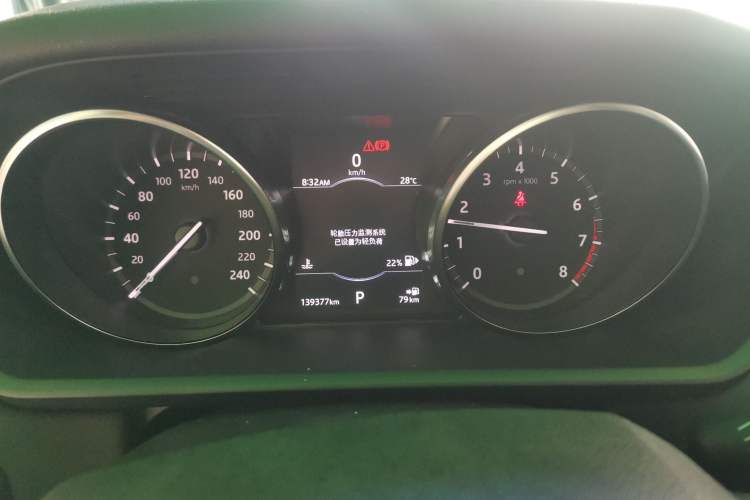 Used Land Rover Discovery 2018 2.0T SE Instrument Cluster