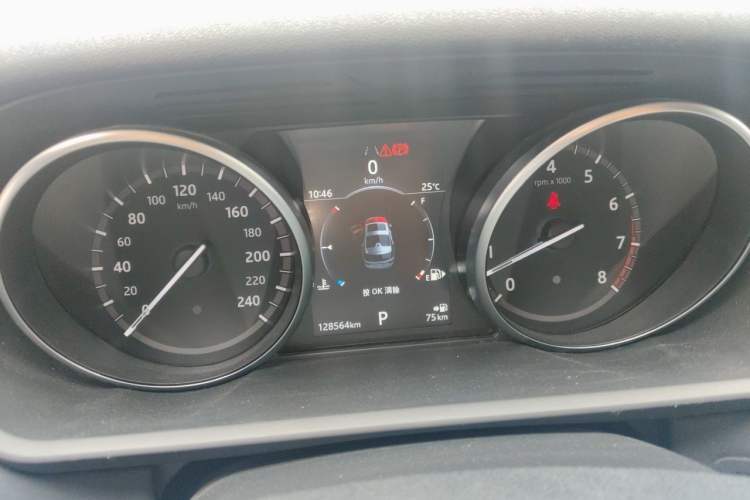 Used Land Rover Discovery 2018 3.0 SC V6 SE Instrument Cluster