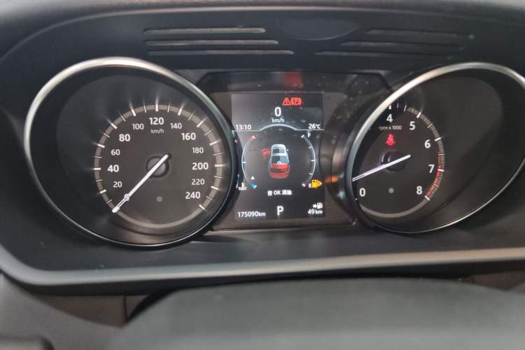 Used Land Rover Discovery 2018 2.0T SE Instrument Cluster