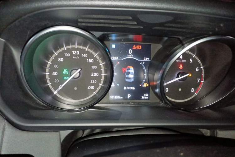 Used Land Rover Discovery 2018 3.0 SC V6 SE Instrument Cluster