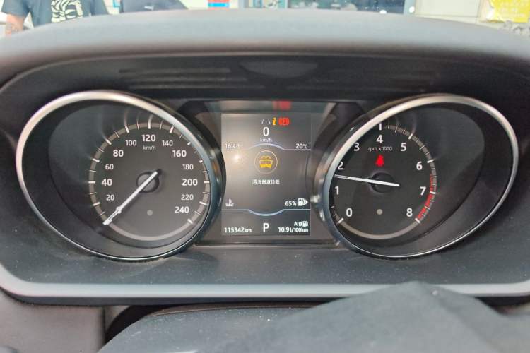 Used Land Rover Discovery 2018 2.0T SE Instrument Cluster