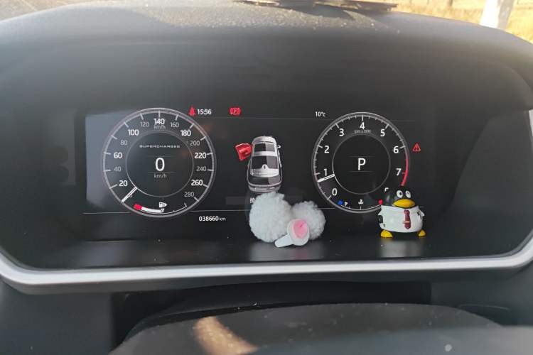 Used Land Rover Discovery 2018 3.0 SC V6 HSE Instrument Cluster