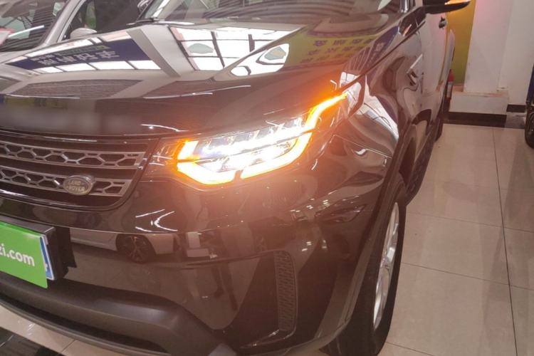 Used Land Rover Discovery 2018 2.0T SE Left Front Headlight