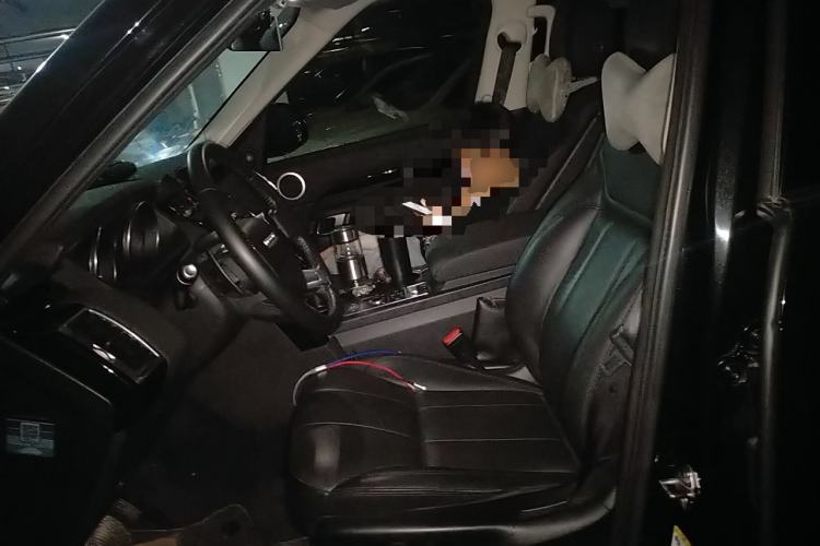 Used Land Rover Discovery 2018 3.0 SC V6 SE Left Front Seat