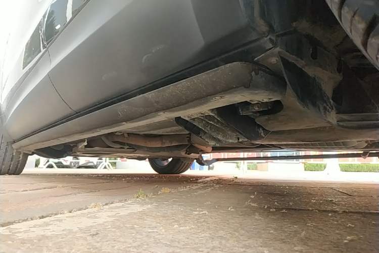 Used Land Rover Discovery 2018 3.0 SC V6 SE Left Side Sill