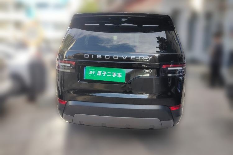 Used Land Rover Discovery 2018 2.0T SE Rear