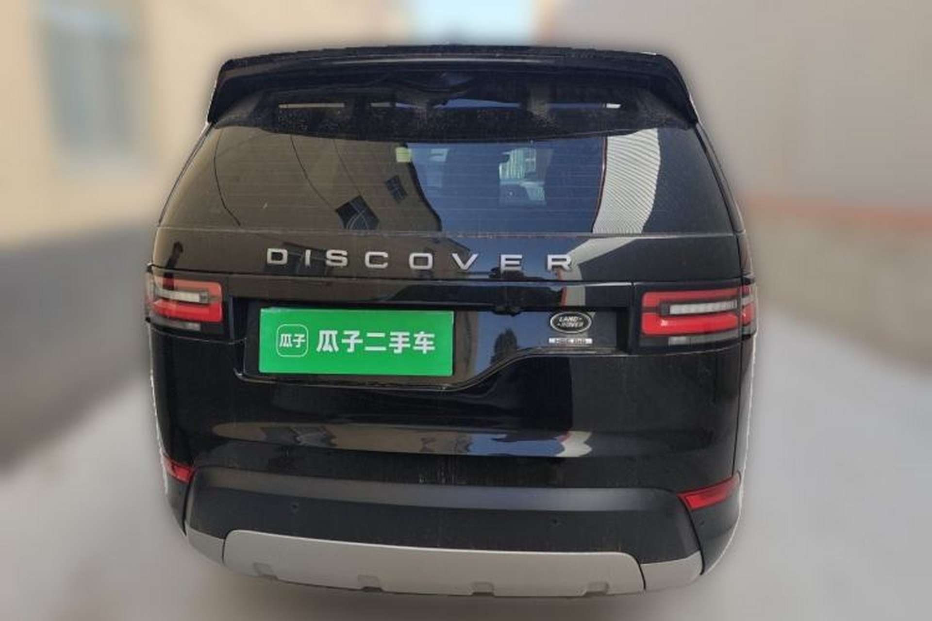 Used Land Rover Discovery 2018 3.0 SC V6 HSE Rear