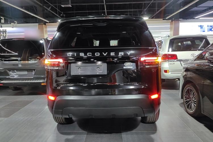 Used Land Rover Discovery 2018 3.0 SC V6 SE Rear