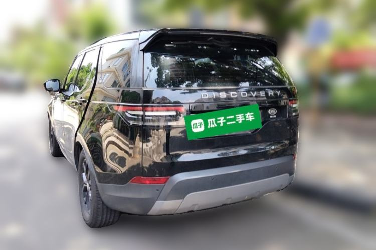 Used Land Rover Discovery 2018 3.0 SC V6 SE Rear Left 45 Deg