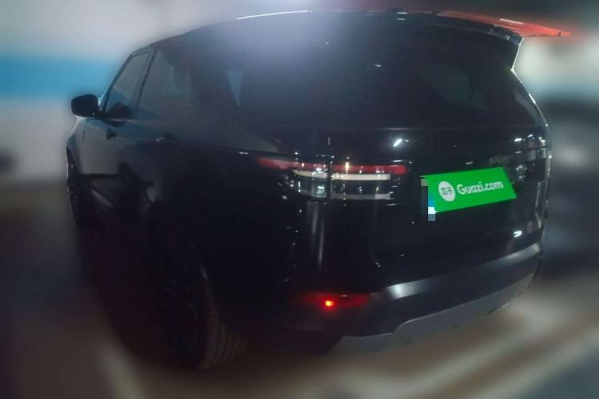 Used Land Rover Discovery 2018 3.0 SC V6 SE Rear Left 45 Deg