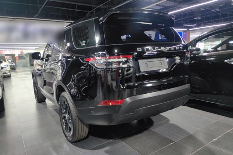Used Land Rover Discovery 2018 3.0 SC V6 SE Rear Left 45 Deg